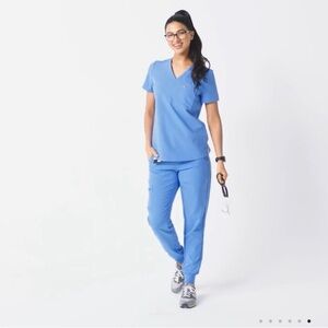 Lightly used Zamora Joggers Ceil Blue size small